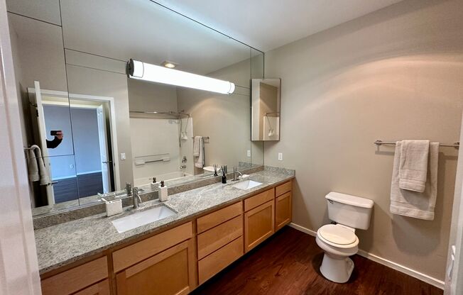 1 bed, 1 bath, 868 sqft, $2,700, Unit Unit 505