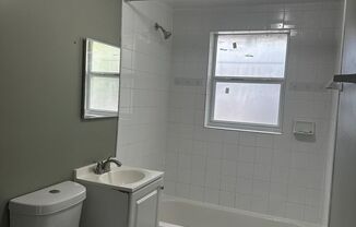 3 beds, 1 bath, $1,600