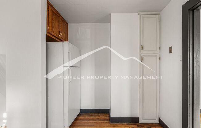 2 beds, 2 baths, $1,925