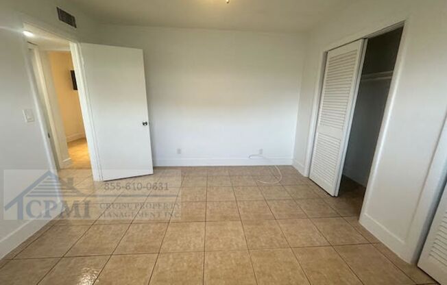 1 bed, 1 bath, 744 sqft, $1,725, Unit 38