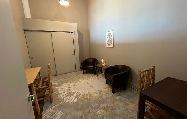 3 beds, 2 baths, 1,371 sqft, $2,100, Unit Apt. 201