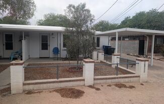Triplex - 1 Bedroom and 1 Bath Unit