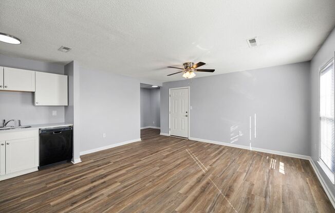 2 beds, 1 bath, 775 sqft, $875, Unit 617 B09