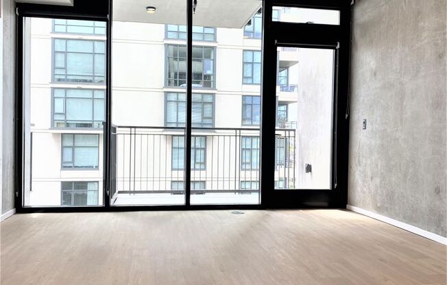 Studio, 1 bath, 464 sqft, $2,445, Unit 411