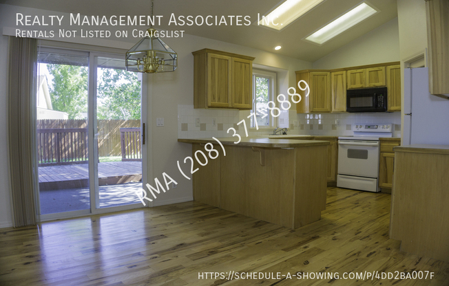 3756 W PATEL