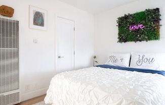 Studio, 1 bath, 230 sqft, $1,875, Unit 716- 35