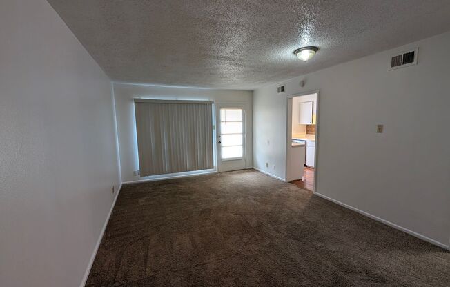 1 bed, 1 bath, 558 sqft, $750, Unit *209