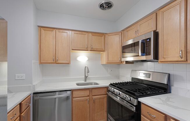 1 bed, 1 bath, 536 sqft, $1,750, Unit 336