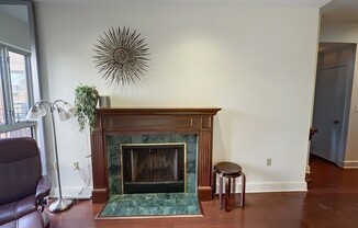 2 Clarendon St 606