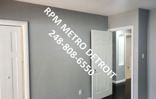 3 beds, 1 bath, $1,350, Unit (OM)