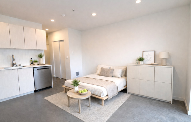 Studio, 1 bath, 329 sqft, $1,695, Unit 209
