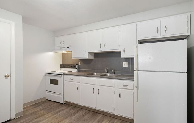 1 bed, 1 bath, 654 sqft, $1,525, Unit 268-14