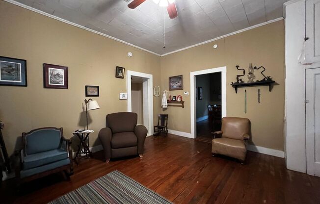 Two-bedroom One Bathroom, House in Lafayette