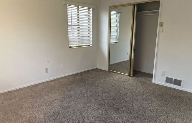 2 beds, 1 bath, $1,485