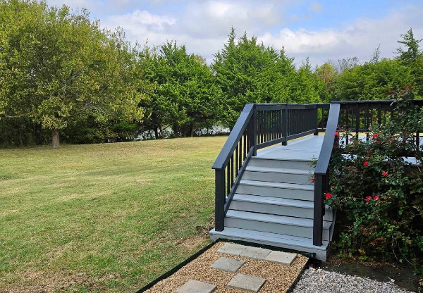 6006 PLEASANT VLY RD