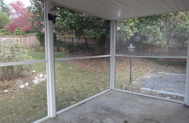 3 beds, 2 baths, $3,850
