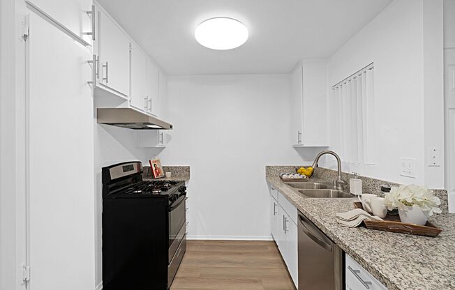 Welcome Home to Vintage Park Apartments