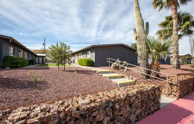 Landscaping at Zona Village Apartments in Tucson, AZ