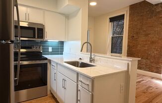 1329 Main St