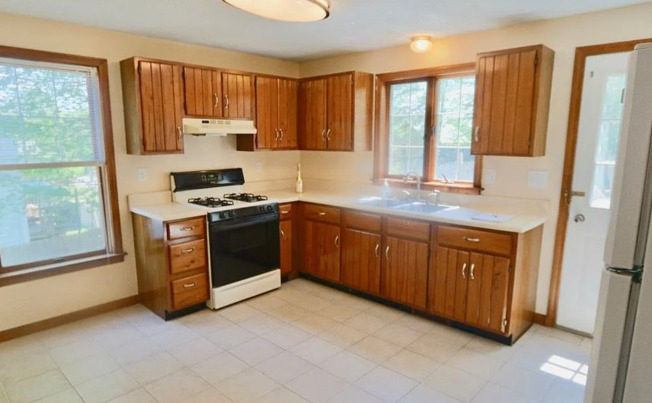 9 11 HAMAR DR