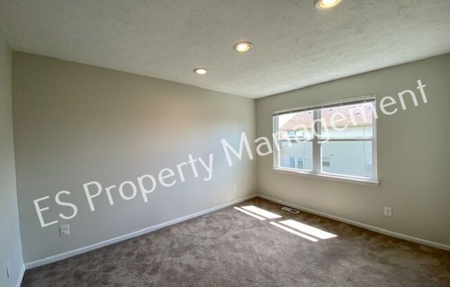 2 beds, 1.5 baths, $1,425