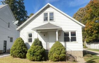 Charming 2-bedroom, 1-bathroom home located in Toledo, OH