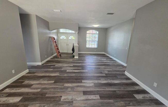 Newly remodeled 3146sf with 4 bedroom and 3 bath