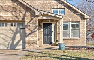 3 beds, 2 baths, $1,650