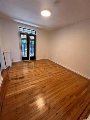 3 beds, 1 bath, $4,000