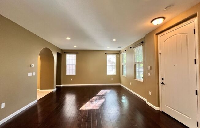 Move-in Ready 4BD/3.5BA, Two-Story Home in the Mosaic at Gale Ranch, SR