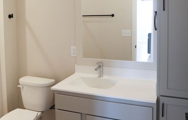 2 beds, 2 baths, 1,144 sqft, $2,650, Unit 527