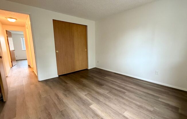 2 beds, 1 bath, 834 sqft, $1,680, Unit Q202