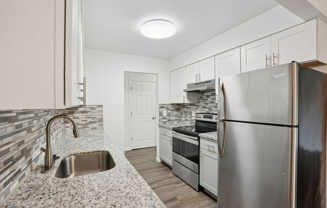 1 bed, 1 bath, 710 sqft, $1,650, Unit 59