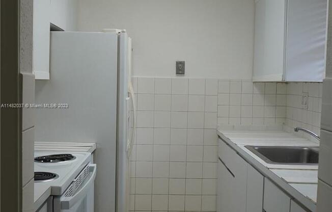 7105 West 13 Avenue 401