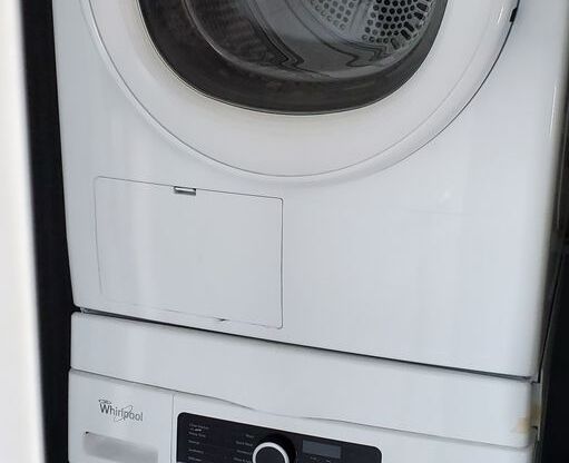 2 beds, 2 baths, 948 sqft, $1,367, Unit 502W