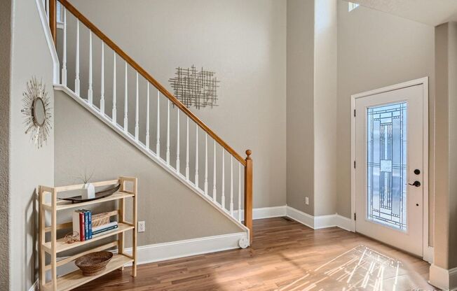 Fantastic 3 bed, 2.5 bath Townhome in University Hills