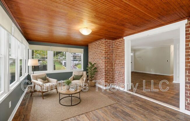 3635 VACATION LN