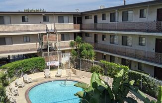 1 bed, 1 bath, 756 sqft, $1,950