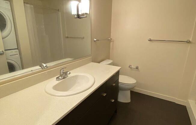 Studio, 1 bath, 365 sqft, $1,315, Unit 213-MFTE