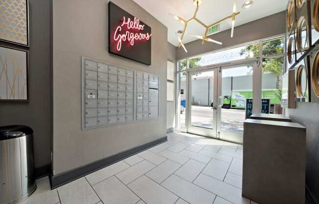 Boulevard on Wilshire Entrance with Mailboxes