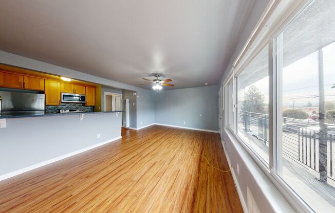 5549 Foothill Blvd