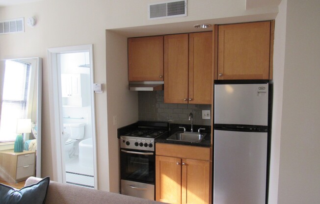 Studio, 1 bath, 407 sqft, $1,795, Unit H514