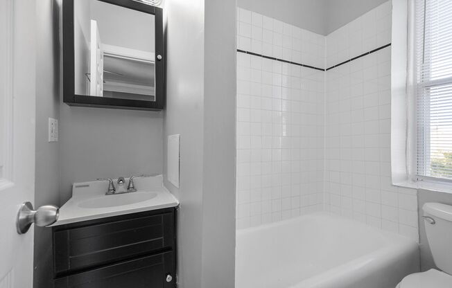 Studio, 1 bath, 278 sqft, $1,375, Unit 601