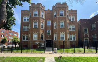Maywood Homes LLC 7801 S Marshfield