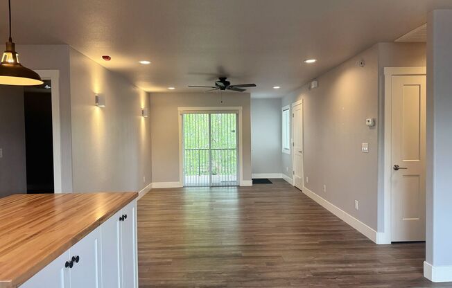 943 Ralston - TENANT PLACEMENT