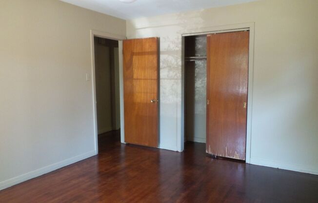 2 beds, 1 bath, $775