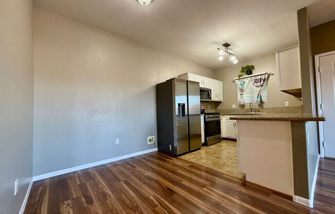 2 bedroom condo in gated SE location.
