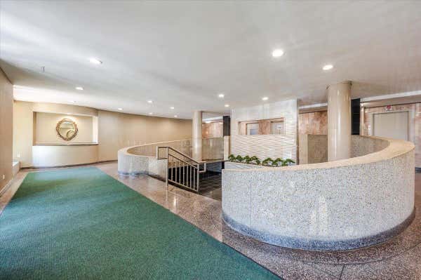 8420 153 AVE