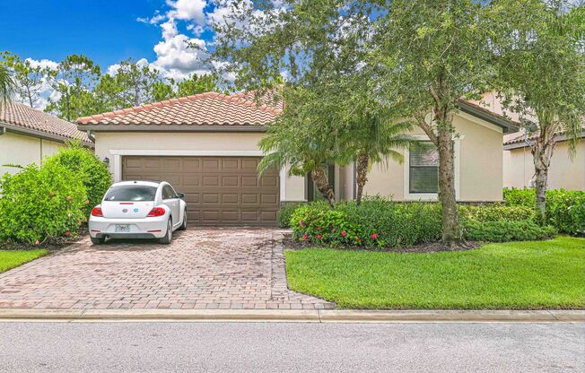 Single Family Home in Reflection Isles!