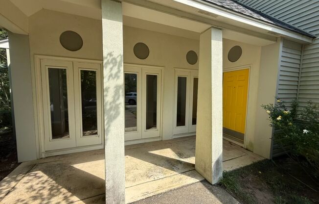 Hickory Woods Auburn--Ask About Move In Incentives